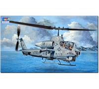 Trumpeter 05117 - 1:35 AH-1W SUPER COBRA (Silenziatore Tornito) - Nuovo