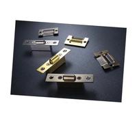 Hoement Chiusura Sfera per Porta Armadio in Acciaio Inossidabile Regolabile con Piastra Battuta Finitura Satinata Dorata Resistente e Facile da Installare per Porte con Pomelli o Leve