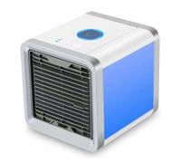 Home Portable Mini Air Cooler Fan Condizionatore d'aria 7 colori LED Ventola di raffreddamento ad acqua Umidificatore Ventilatore USB da scrivania for ufficio in camera Facile Da Usare