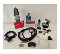HONEYWELL BZ-2RQ181-A2 MICRO SWITCH A PISTONE CON ROTELLA 15A 125-480VAC