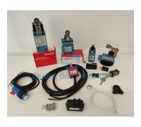 HONEYWELL SZM-Z15-G14S MICRO SWITCH A LEVA C/ROTELLA 15A 125/250VAC
