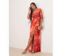 Hope & Ivy - Vestito lungo arancione stampato con maniche con volant, spacco sulla coscia e apertura a goccia sulla schiena 40