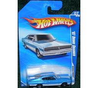 HOT Wheels 2010 Muscle Mania 07 of 10 Blue Over White '67 Dodge Charger