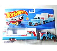 Hot Wheels - Consegna Dolce - Super Rigs 2025 - Camion Con Auto Set Da 2 - JCM48