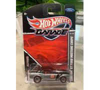 Hot Wheels Garage Custom '67 Ford Mustang Coupé #14/20 Real Riders 1:64