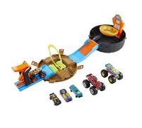Hot Wheels Set di Gioco Monster Trucks Stunt Tire | Valigetta a forma di pneumatico che si trasforma in una pista da corsa, con 3 Monster Truck e 4 auto in scala 1:64, HHY74