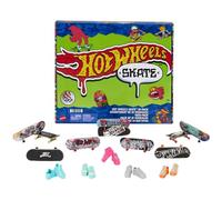Hot Wheels Skate - Set da 10 fingerboard, include anche 5 paia di scarpine da skate rimovibili, grafiche dettagliate a tema, giocattolo per bambini, 5+ anni, HTP59