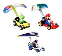 Hot Wheels Super Mario Character Car 3-Pack con 3 auto personaggio in 1 set, regalo per bambini e collezionisti dai 3 anni in su, HDB38