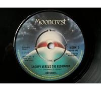 Hotshots - Snoopy Versus The Red Baron - Hotshots 7" 45
