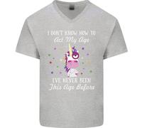 How To Atto My Età Divertente Unicorn Compleanno Uomo Scollo A V Cotone T-Shirt