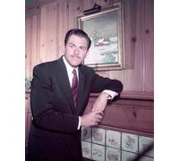 Howard Keel Poster Stampa 61x50.8cm Cool Immagine 278172