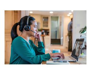 HP Poly Voyager Focus Headset On-Ear Cuffia Stereo A4HT2AA#AC3