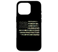 Husband Dad Protector Hero For Christmas Camo American Flag Custodia per iPhone 16 Pro