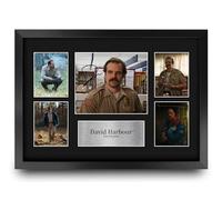 HWC Trading David Harbour Stranger Things Jim Hopper Regali Stampati Autografo Firmato Immagine Per Gli Appassionati Di Programma Televisivo - A3 Incorniciato