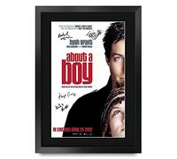HWC Trading Fr A3 Immagine Autografo Firmato Un Ragazzo Movie Poster Hugh Grant Regalo Stampato Poster Per Gli Appassionati Di Memorabilia Film Su - Incorniciato A3