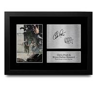 HWC Trading FR A4 Chris Pratt & Bryce Dallas Howard Jurassic World - A4 Framed Regali Stampati Autografo Firmato Immagine Per Gli Appassionati Di Memorabilia Di Film - A4 Incorniciato