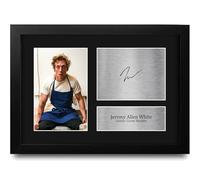 HWC Trading Jeremy Allen White The Bear Carmen Carmy Berzatto Regali Stampati Autografo Firmato Immagine Per Gli Appassionati Di Programma Televisivo - A4 Incorniciato