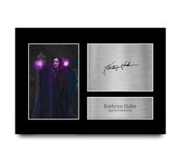 HWC Trading Kathryn Hahn Agatha All Along Regali Stampati Autografo Firmato Immagine Per Gli Appassionati Di Programma Televisivo - A4