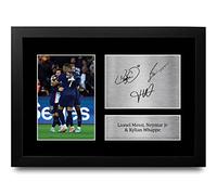 HWC Trading Lionel Messi, Neymar Jr & Kylian Mbappe Paris Blue and Reds Regali Stampati Autografo Firmato Foto Per Gli Appassionati Di Calcio E Sostenitori - A4 Incorniciato
