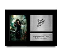 HWC Trading - Quadretto con foto e autografo stampati di Helena Bonham Carter nei panni di Bellatrix Lestrange di Harry Potter, idea regalo da collezione per i fan del film, A4