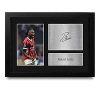 HWC Trading Rafael Leao AC Milan Regali Stampati Autografo Firmato Foto Per Gli Appassionati Di Calcio E Sostenitori - A4 Incorniciato