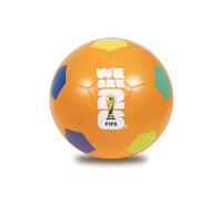 Hy-Pro Pallina antistress con licenza ufficiale FIFA World Cup 2026: un giocattolo morbido e comprimibile con il design del trofeo e i colori del torneo, ideale per rilassarsi durante le partite