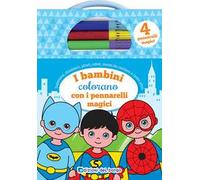 I bambini colorano con i pennarelli magici. Con 4 pennarelli magici