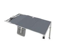 I bambini da viaggio devono avere i sedili degli aerei estensori essenziali per un maggiore comfort durante il volo. Essenziale per i bambini