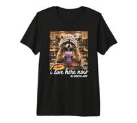 I Live Here Now Taro Milk Tea Pranzo Lady Raccoon Meme Maglietta Premium