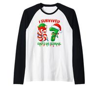 I Survived 67 Days of School Christmas Santa Elf Candy Meme Maglia con Maniche Raglan