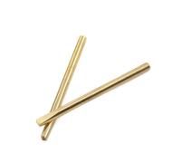 I Tasti Della Chitarra Sono Allentati E Gli Aghi Del Punzone Di Ripristino Sono Deformati E Installati Realizzazione Di Strumenti Di Riparazione