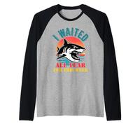 I Waited all Year for This Week Retro Shark Lover Ocean Maglia con Maniche Raglan
