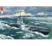 ICM S.009 1/350 U-Boat Type IIB (1939), German Submarine