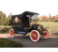 Ford Model T 1912 Light Delivery Car 1:24 Plastic Model Kit ICM