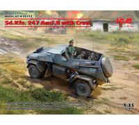 Sd.Kfz. 247 Ausf.B With Crew Tank 1:35 Plastic Model Kit ICM