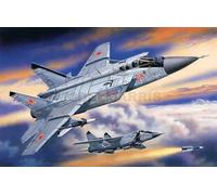 ICM 72151 - 1:72 MiG-31 Foxhound Russo Heavy Interceptor Fighter - Nuovo