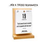 Il calendario DEL TIFOSO ROMANISTA 2026| Un anno di Emozioni Ricordi e Aneddoti | Con Sostegno in Legno | In Confezione Regalo | cm 10x14 | Made in Italy