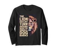 Il leone non si gira quando il piccolo cane abbaia Maglia a Manica