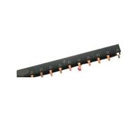 Il morsetto a barra collettrice 3P12 posizioni può collegare 4 circuiti di interruttori automatici 3P A9XPH312