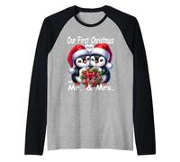 Il Nostro Primo Natale Come mr And Mrs 2025 Pjs (Pinguini) Maglia con Maniche Raglan