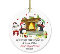 Il nostro primo Natale come una famiglia di tre ornamenti, data personalizzata nome papà mamma & cucciolo pinguino ornamenti regalo per nuove famiglie nuovi genitori bambini, famiglia personalizzata