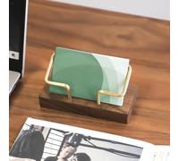 Il supporto per biglietti da visita fornisce una robusta custodia per biglietti