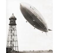 Il volo finale del dirigibile rigido britannico R101 che si è schiantato in condizioni meteorologiche avverse sulla Francia nel 1930. 48 delle 54 persone a bordo sono morti nell'incidente. Da questi