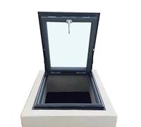 Ilated Skylight Window Hatch - Finestra di accesso insonorizzata per tetto (55 x 60 cm) per una facile uscita del tetto, perfetta per soffitte e costruzioni