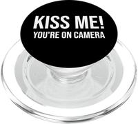 I'm Just Here for the Kiss Cam Show Kiss Me Youre On Camera PopSockets PopGrip per MagSafe