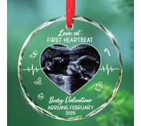 Immagine ad ultrasuoni Love at First Heartbeat Glass Keepsake, Nome personalizzato e mese in attesa di ornamento del bambino Natale, Ornamenti in arrivo del bambino, Ornamento di vetro di Natale