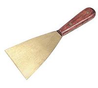 In ottone con una spatola particolarmente stabile, larghezza: 60 mm, attacco da quattro punte: 120