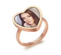 INBLUE Anello Cuore con Foto Personalizzato da Donna Nome/Data Incisi Personalizzati Anelli Commemorativi in Acciaio Inossidabile con Immagine All'interno Regali per Coppia Mamma Nonna (B3#9)