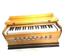 INDIAN MAHARAJA Harmonium 9 Stops, 3 1/2 Octave, Doppia Ancia, Accoppiatore, Colore Naturale, Standard, Libro, Borsa Imbottita, A440 Tuned, Strumento Musicale Indiano Sangeeta