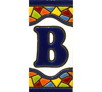 Insegna con numeri e lettere fatte di piastrelle di ceramica policroma, dipinte a mano con la tecnica "cuerda seca", nomi indirizzi e segnaletica. Testo personalizzabile. Disegno MOSAICO MINI 7,3 cm x 3,5 cm (LETTERA "B")